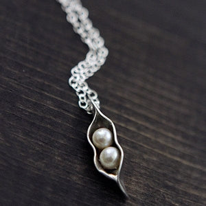 2 Peas In A Pod Pearl Necklace